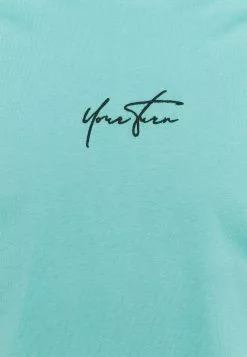 YOURTURN UNISEX - T-shirt imprimé Prix De Rêve t shirt Col rond all 9 YOURTURN UNISEX - T-shirt imprimé Prix De Rêve t shirt Col rond all -Vêtements Boutique e5e16eeb63204b529e23b24feff77d52