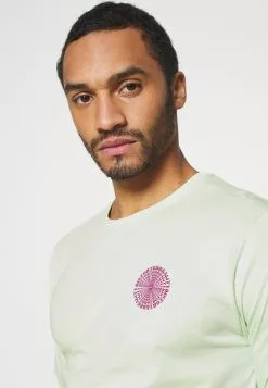 YOURTURN UNISEX - T-shirt à manches longues Garantie De Qualité 100% t shirt Col rond all 12 YOURTURN UNISEX - T-shirt à manches longues Garantie De Qualité 100% t shirt Col rond all -Vêtements Boutique e6506ca9c01e46539fd040bb073d2282