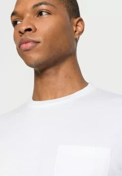 YOURTURN POCKET - T-shirt basique Première Qualité t shirt Col rond all 11 YOURTURN POCKET - T-shirt basique Première Qualité t shirt Col rond all -Vêtements Boutique e94c13e44473410985a28b6aad1ce8aa