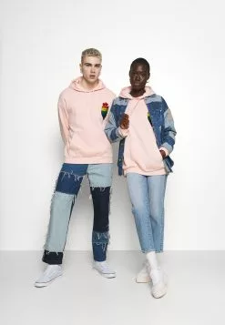 YOURTURN Soldes 2023 -Vêtements Boutique e9f3fadf17674a86aff0e96a68a0bcfe