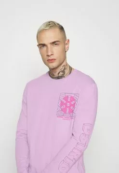 Haute Qualité YOURTURN UNISEX - T-shirt à manches longues t shirt Col rond all -Vêtements Boutique eae648df7d004f66aa8f316d28e7cf82