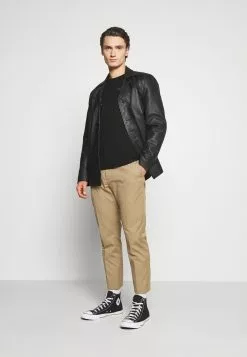 YOURTURN Prix Usine UNISEX - T-shirt imprimé t shirt Col rond all -Vêtements Boutique eb02149608ff4a2387f1d21ba8c5bdcd