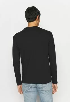 Marchandise de première qualité YOURTURN 3 PACK UNISEX - T-shirt à manches longues t shirt Col rond all -Vêtements Boutique ebed3e7349b74922b409e516e1437cfe