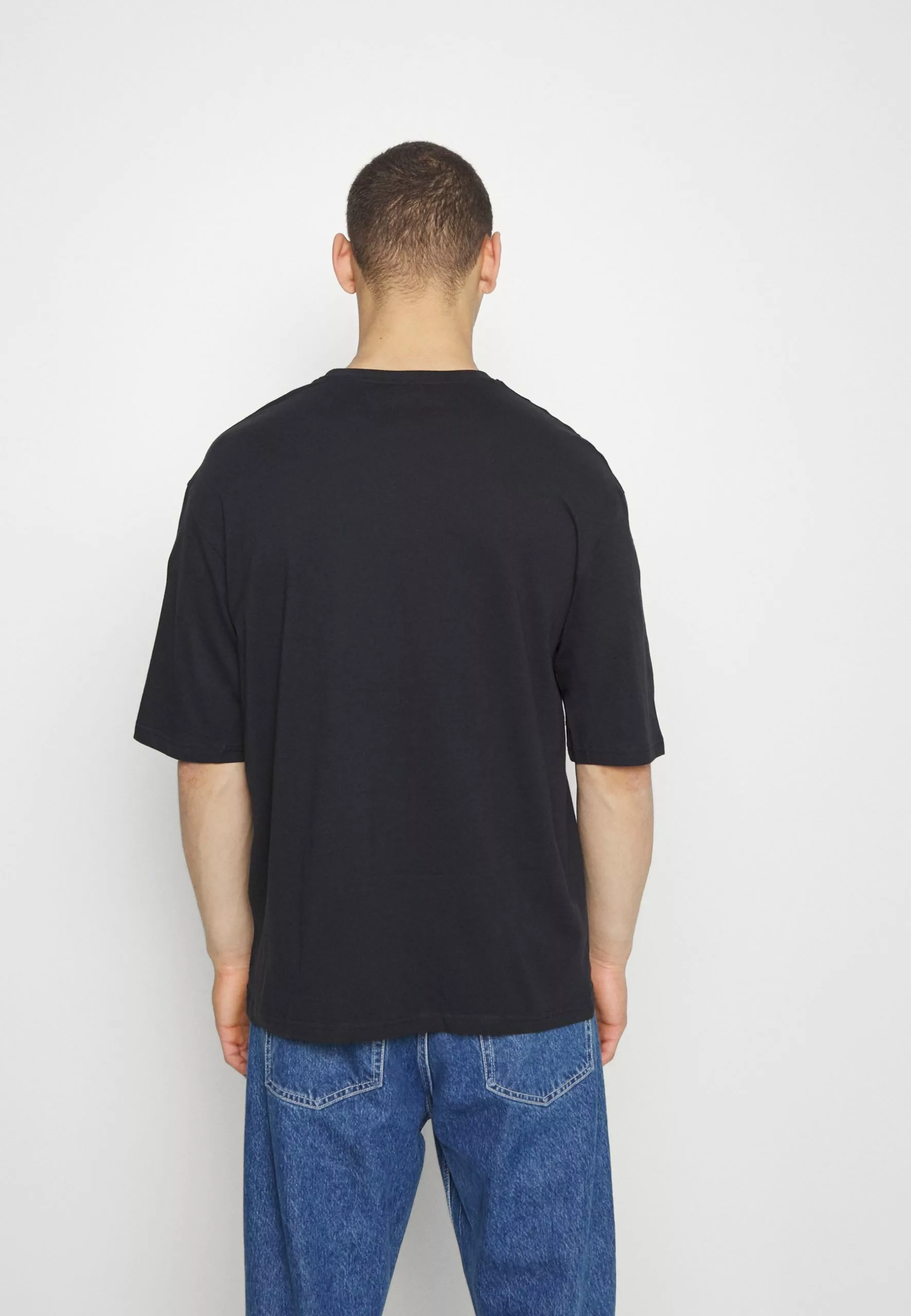 YOURTURN Meilleur Prix Garanti UNISEX ICE CUBE TEE - T-shirt imprimé t shirt Col rond all 5 YOURTURN Meilleur Prix Garanti UNISEX ICE CUBE TEE - T-shirt imprimé t shirt Col rond all – Image 3