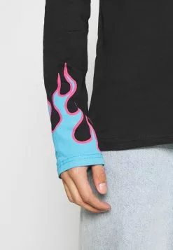 YOURTURN UNISEX - T-shirt à manches longues Prix Imbattable t shirt Col rond all -Vêtements Boutique edebc3daf9d14bedad7c12d64d62cd98