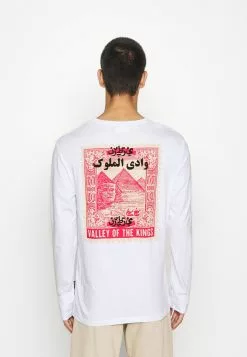 YOURTURN T-shirt à manches longues Prix De Rêve t shirt Col rond women -Vêtements Boutique f4bb50421b314fd49353f0a317b46308