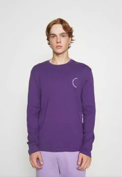 Prix Refroidis YOURTURN UNISEX - T-shirt à manches longues t shirt Col rond all