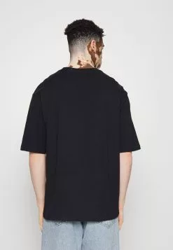 YOURTURN Vendre-Réclame MISFIT SKULL UNISEX - T-shirt imprimé t shirt Col rond all -Vêtements Boutique f8f1adc6a8ca48e9bc132ba5001234eb