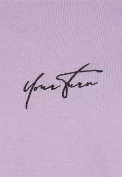 Prix Gelé YOURTURN UNISEX - T-shirt imprimé t shirt Col rond all -Vêtements Boutique f9f90a7aa8d3491fb7ce970e0419d139