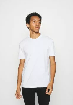 YOURTURN Bon Rapport Coût-Efficacité 5 PACK - T-shirt basique t shirt Col rond all -Vêtements Boutique fa8b9c854b2d4baeb9887b15587a3038