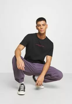 Remise En Ligne YOURTURN T-shirt imprimé t shirt Col rond all -Vêtements Boutique fc030e88067f46dc81fbab9fd3e332b0